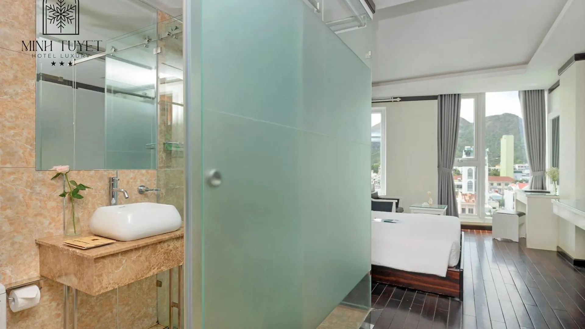 Minh Tuyet Luxury Hotel Nha Trang